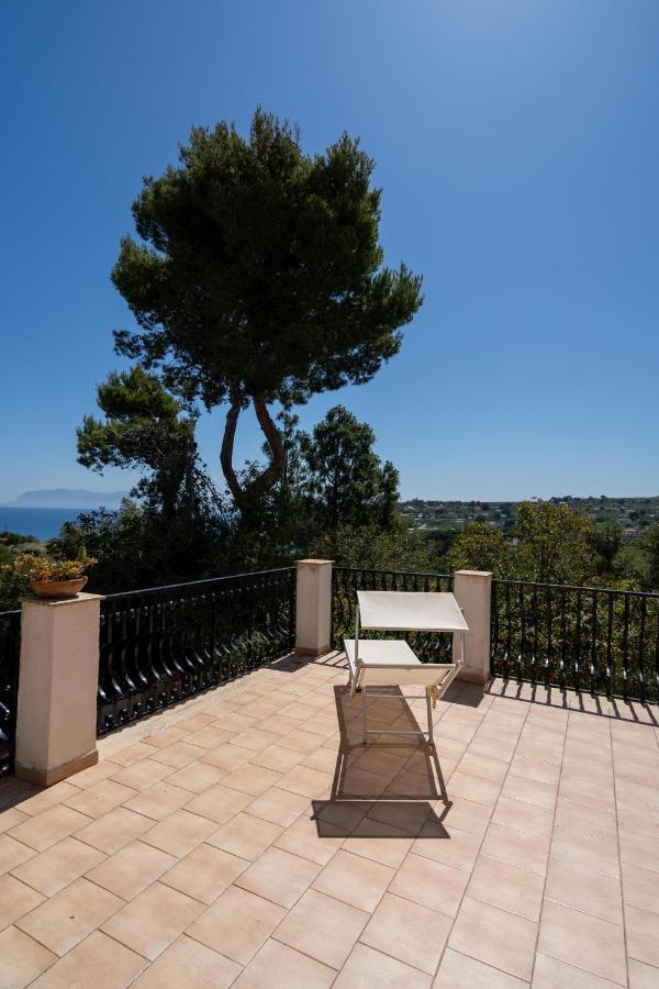 Casa Vacanze Baia Di Guidaloca Villa Castellammare del Golfo Exterior photo