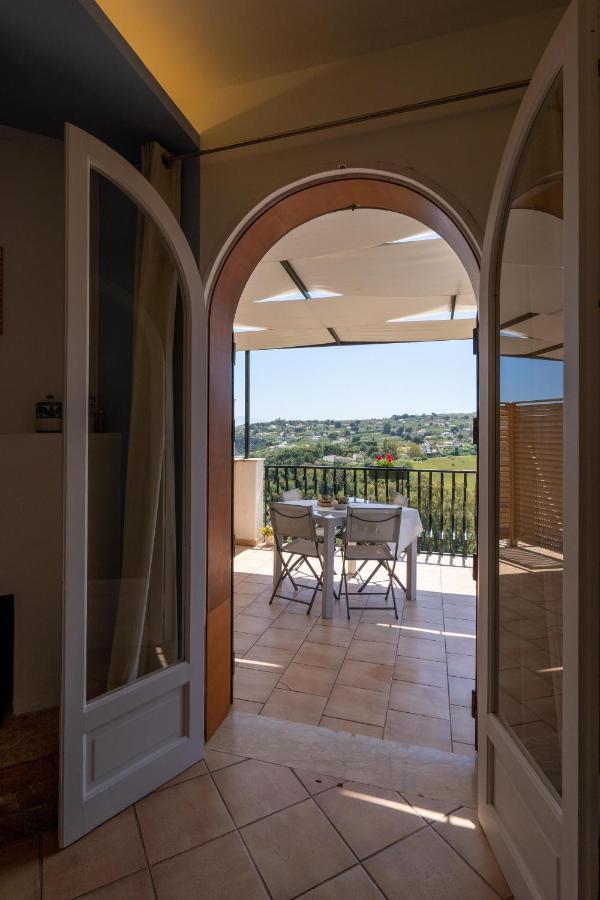 Casa Vacanze Baia Di Guidaloca Villa Castellammare del Golfo Exterior photo