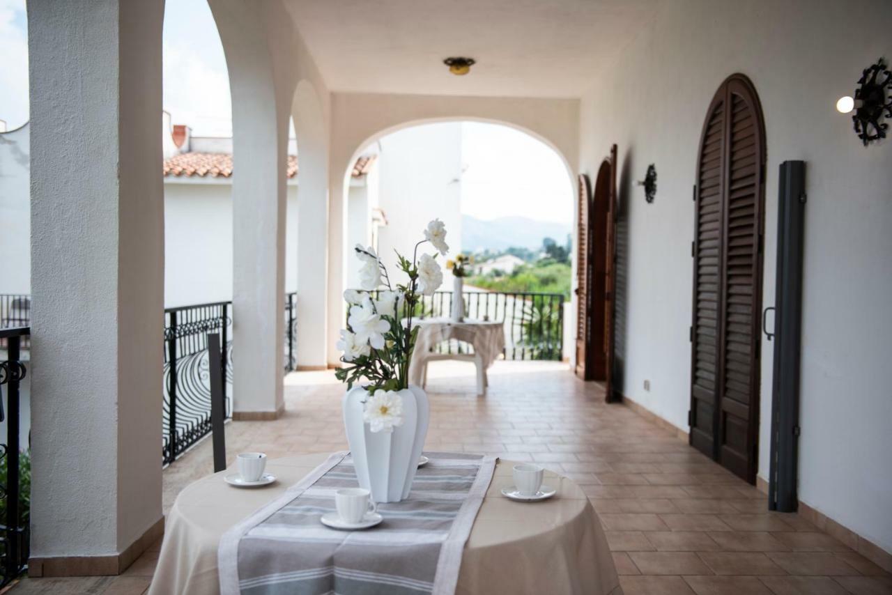 Casa Vacanze Baia Di Guidaloca Villa Castellammare del Golfo Exterior photo